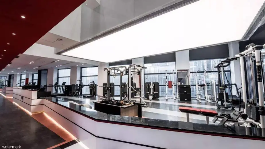 Individuell angepasste, farbenfrohe Speed Gates