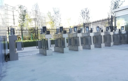 access gate for manufacturing zone